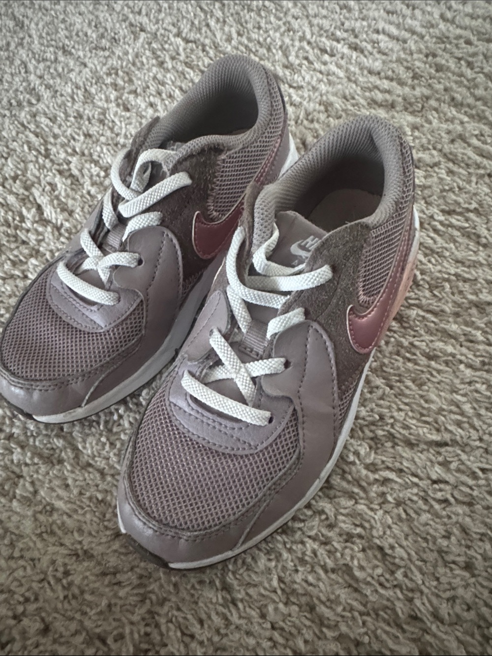 Girls Nike Air Max